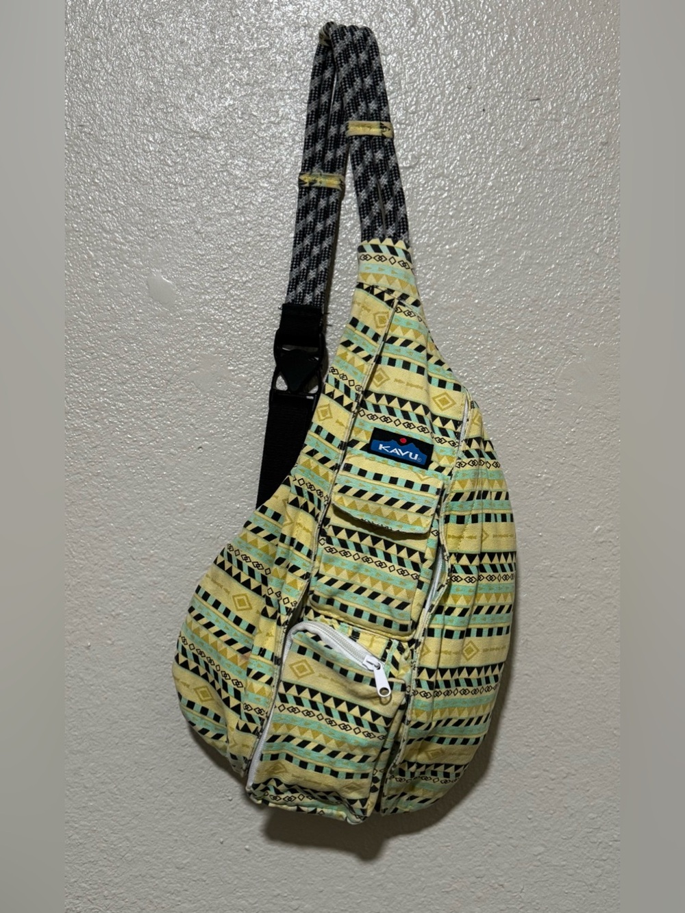 KAVU Sling Back Bag Rope Aztec Geometric Yellow Black Walking Biking Hiking Bag